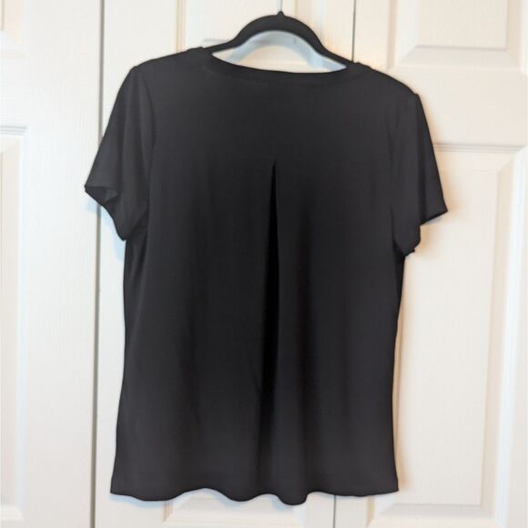 Anne Klein Black Short Sleeve Blouse | Women’s Medium Gold Zipper and Pockets - Picture 5 of 5